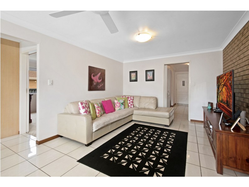 5 Hibiscus Drive, Centenary Heights QLD 4350