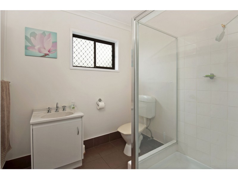 5 Hibiscus Drive, Centenary Heights QLD 4350