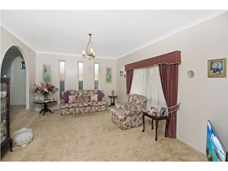 5 Hibiscus Drive, Centenary Heights QLD 4350