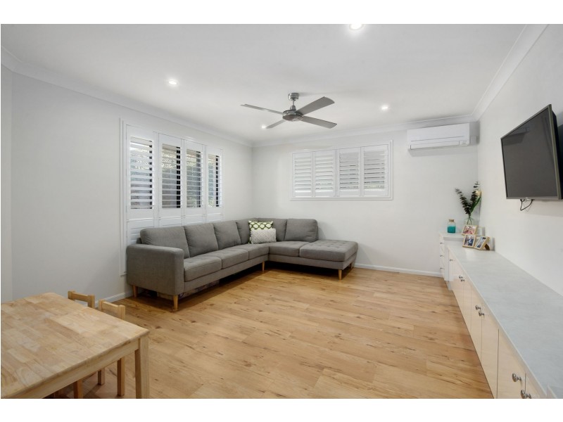3 Howard Street, Middle Ridge QLD 4350