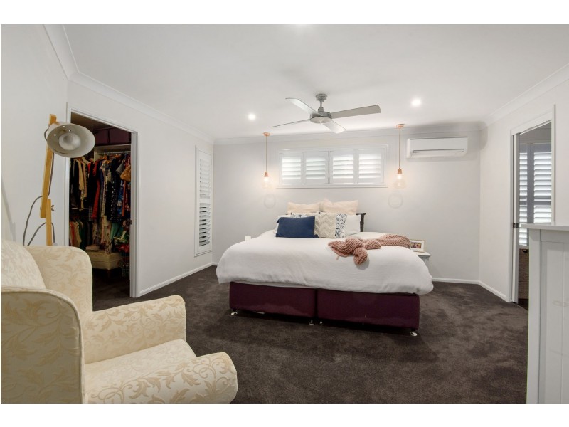 3 Howard Street, Middle Ridge QLD 4350