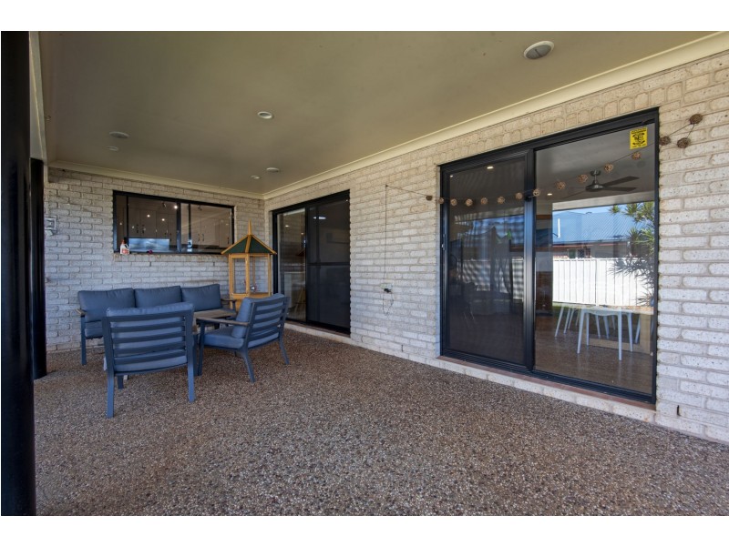 3 Howard Street, Middle Ridge QLD 4350