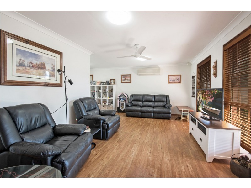 26 Redwood Street, Newtown QLD 4350