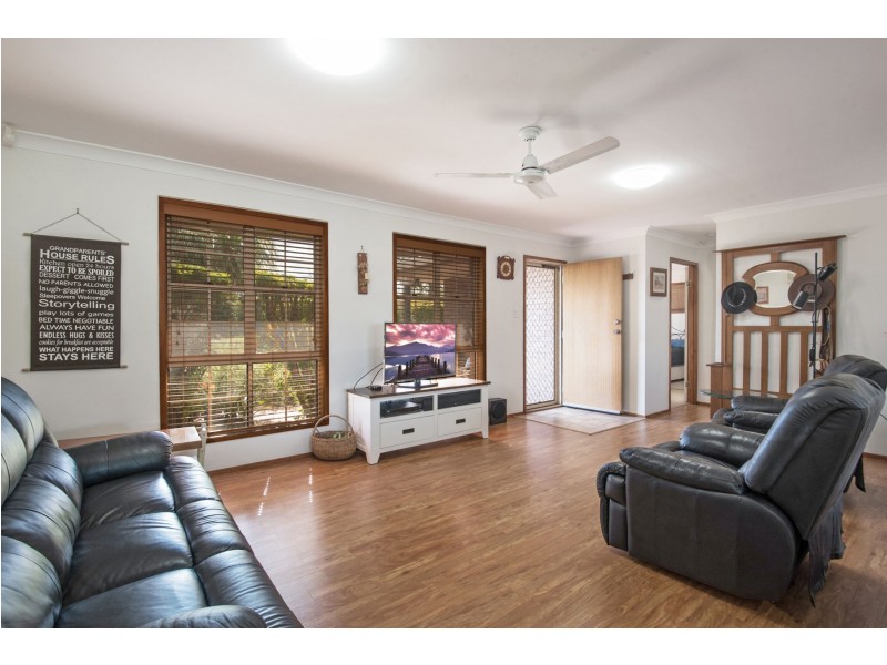 26 Redwood Street, Newtown QLD 4350