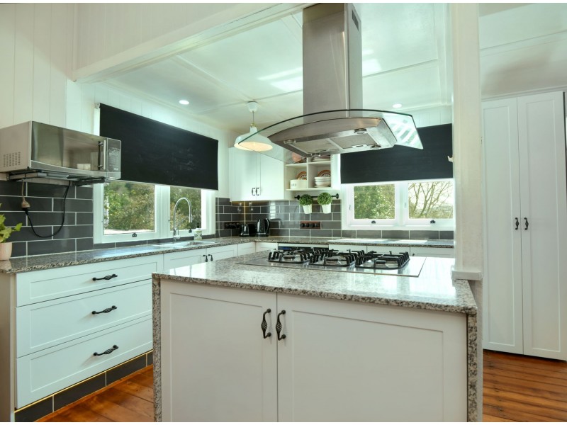 5 Christmas Street, North Toowoomba QLD 4350