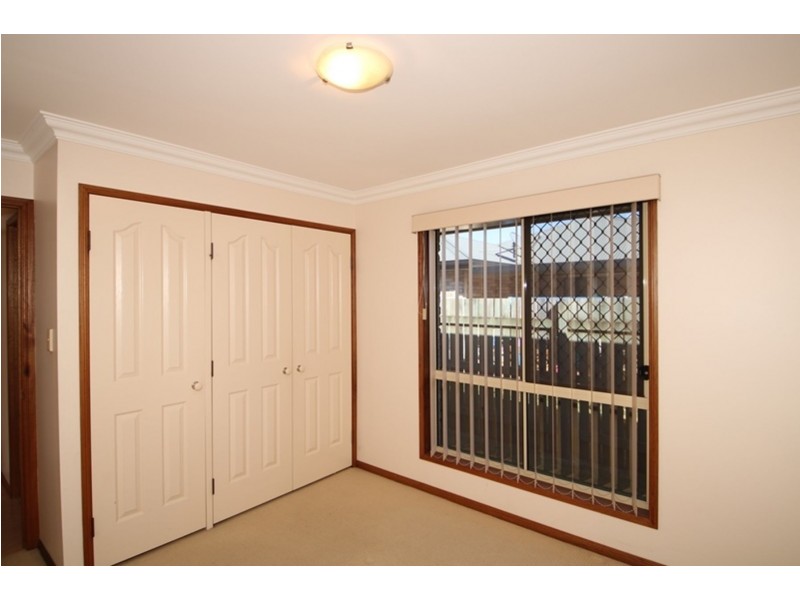 17 Prime Minister Drive, Middle Ridge QLD 4350