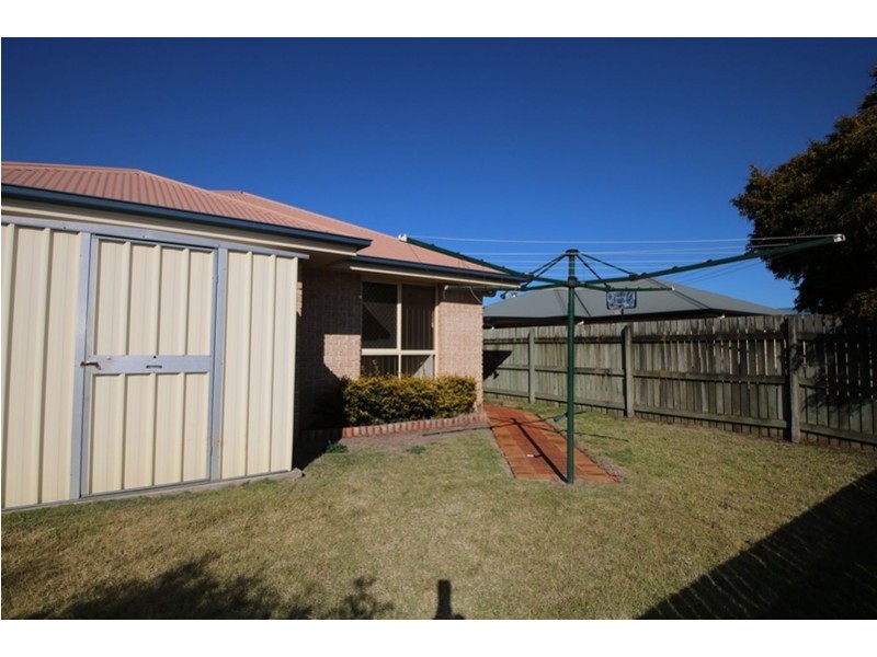 17 Prime Minister Drive, Middle Ridge QLD 4350