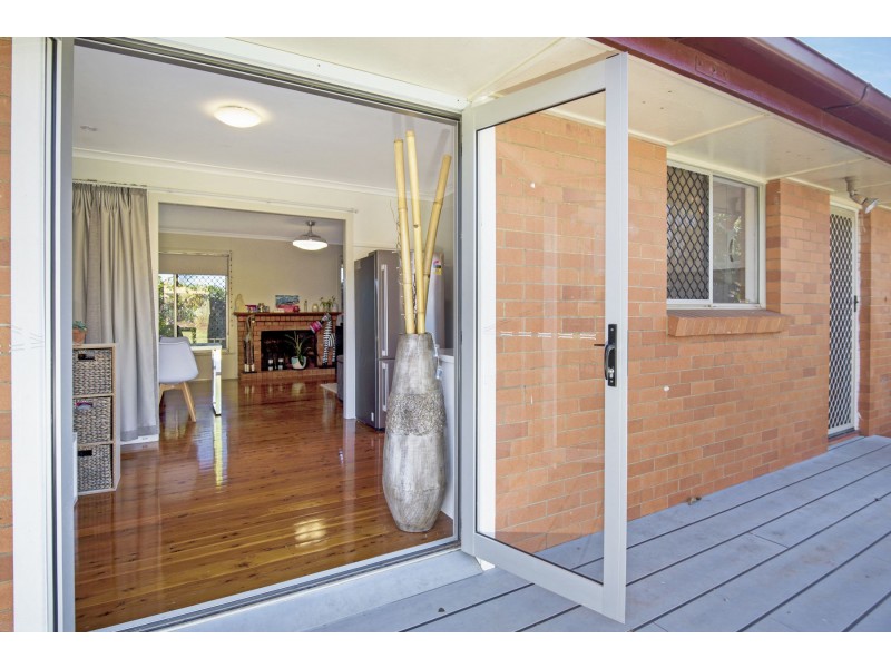 6 Merryl Street, South Toowoomba QLD 4350