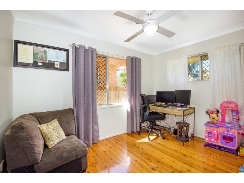 6 Merryl Street, South Toowoomba QLD 4350