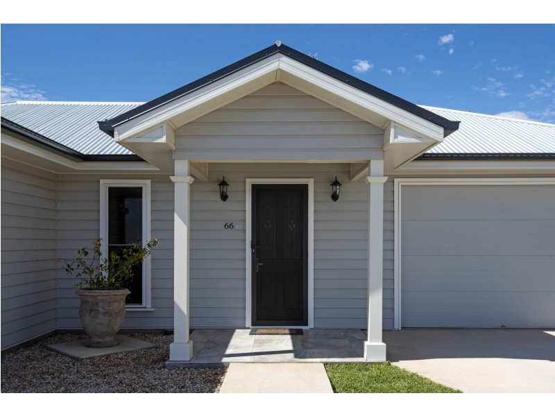 66 Magpie Drive, Cambooya QLD 4358