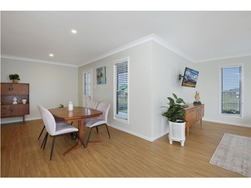 66 Magpie Drive, Cambooya QLD 4358