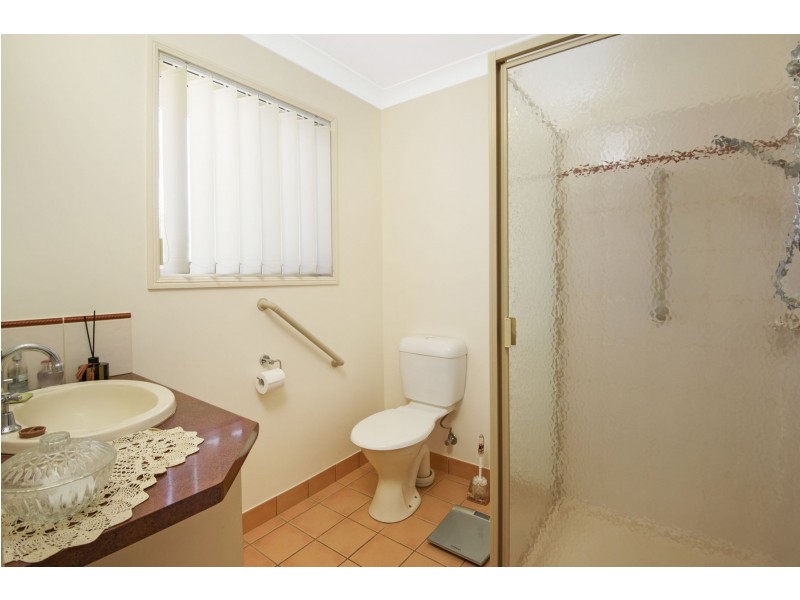 16 Lee Court, Crows Nest QLD 4355