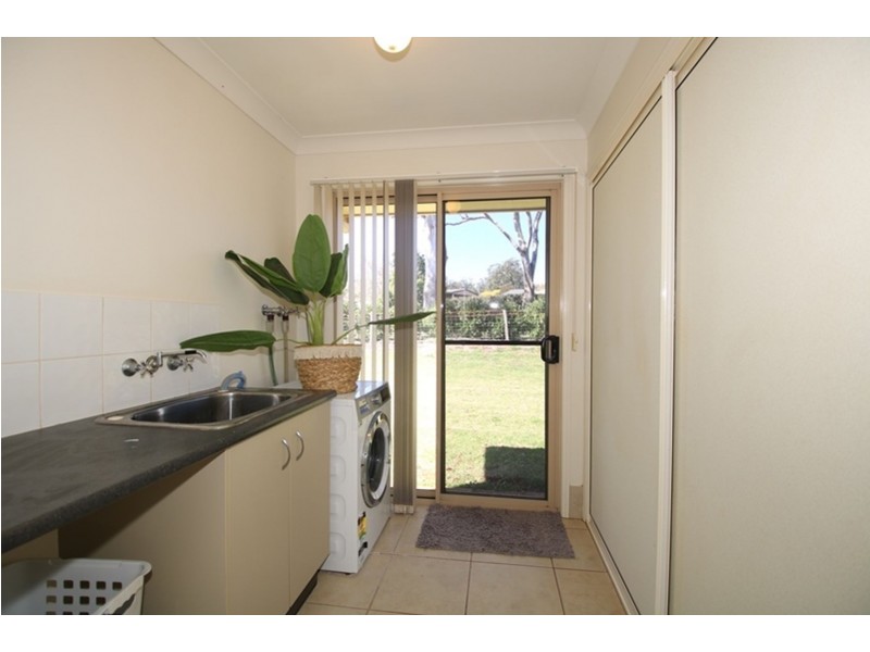 12 Kennedy Street, Cabarlah QLD 4352