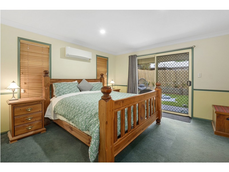 28 Sweetapple Crescent, Centenary Heights QLD 4350