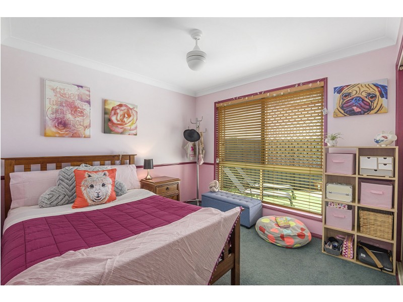 28 Sweetapple Crescent, Centenary Heights QLD 4350