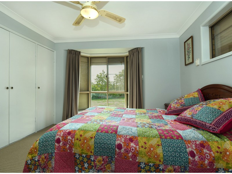 534 South Street, Glenvale QLD 4350