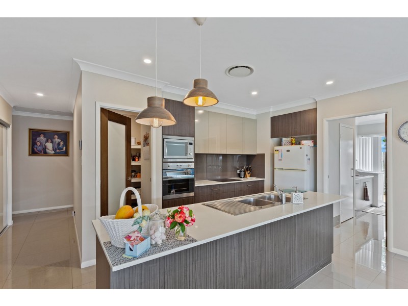 57 Calypso Crescent, Middle Ridge QLD 4350