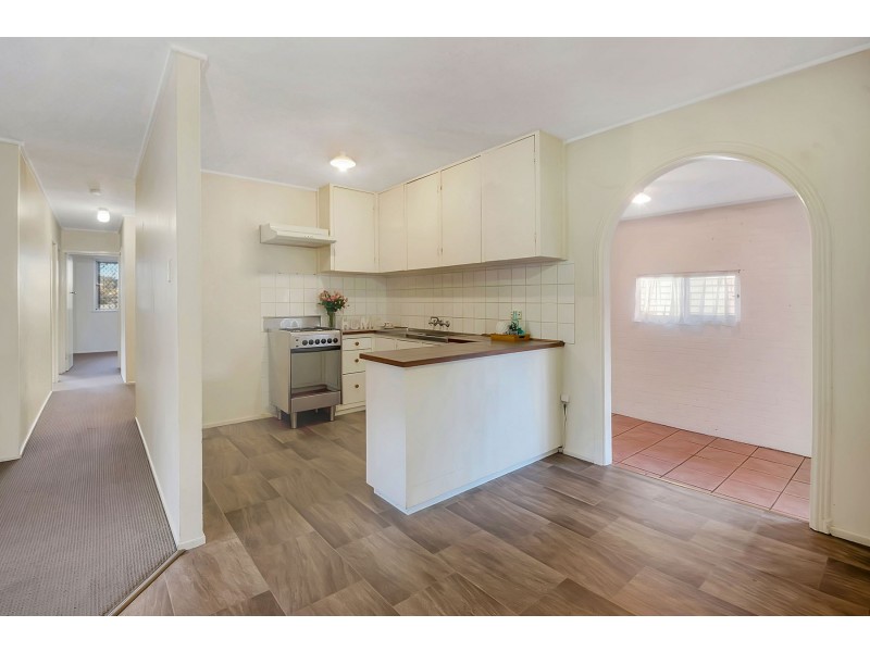 102 Vanity Street, Rockville QLD 4350