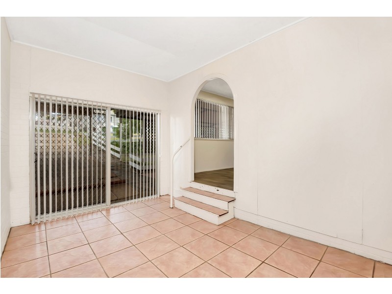 102 Vanity Street, Rockville QLD 4350