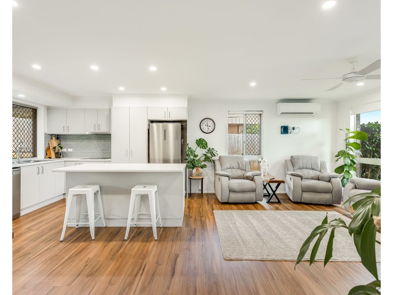 23 Melway Crescent, Harristown QLD 4350