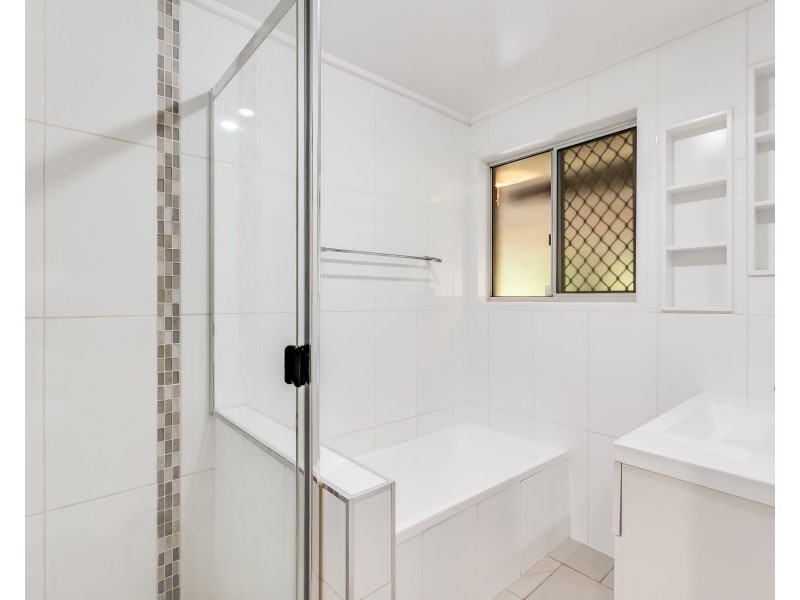 23 Melway Crescent, Harristown QLD 4350