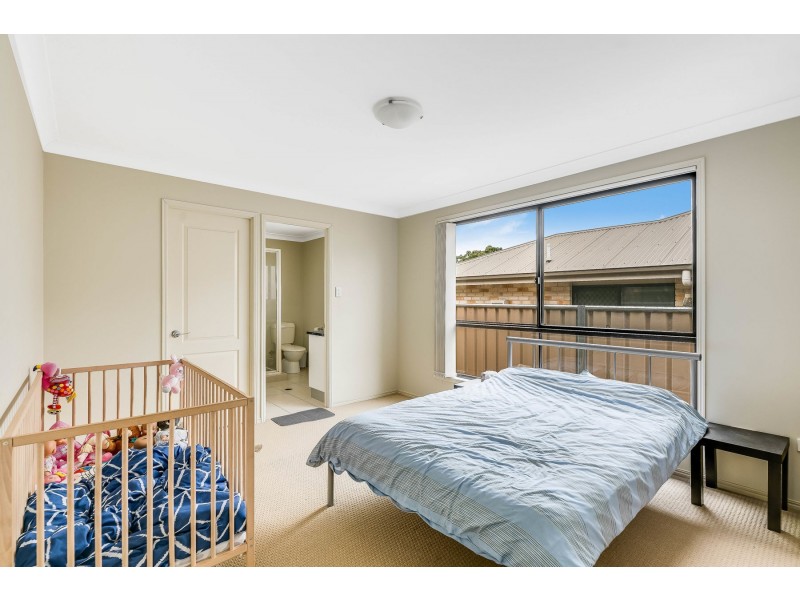 39 Cathro Street, Rockville QLD 4350