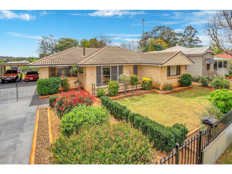 21 Pottinger Street, Newtown QLD 4350
