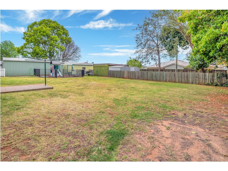 21 Pottinger Street, Newtown QLD 4350