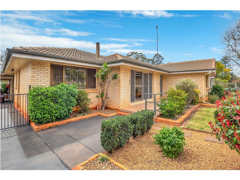 21 Pottinger Street, Newtown QLD 4350