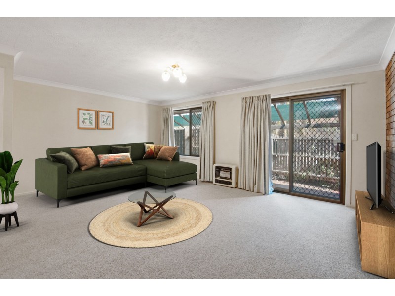 2/11 Belcher Drive, Glenvale QLD 4350