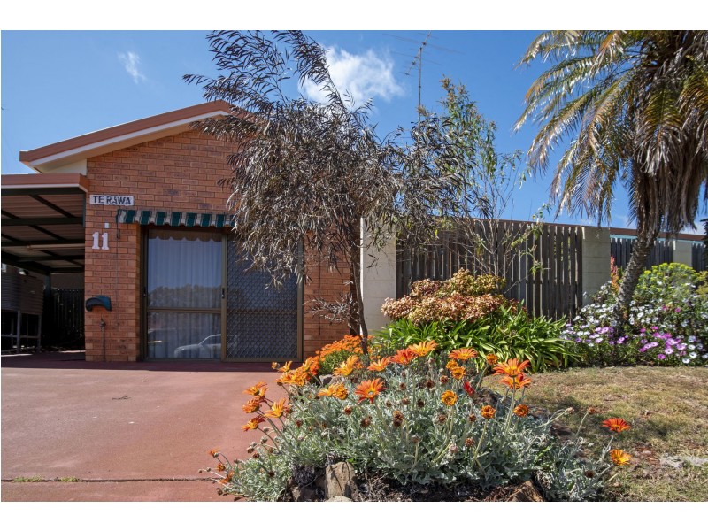 2/11 Belcher Drive, Glenvale QLD 4350