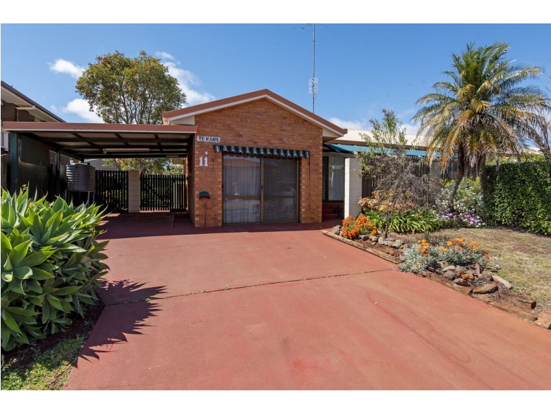 2/11 Belcher Drive, Glenvale QLD 4350