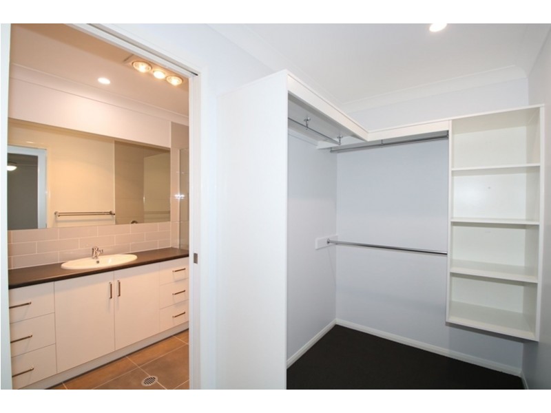 53 Crockers Road, Westbrook QLD 4350