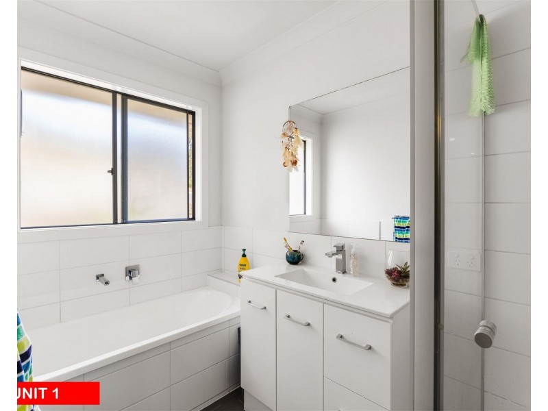 2/21 McInnes Crescent, Glenvale QLD 4350