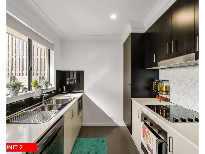2/21 McInnes Crescent, Glenvale QLD 4350