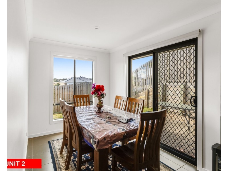 2/21 McInnes Crescent, Glenvale QLD 4350