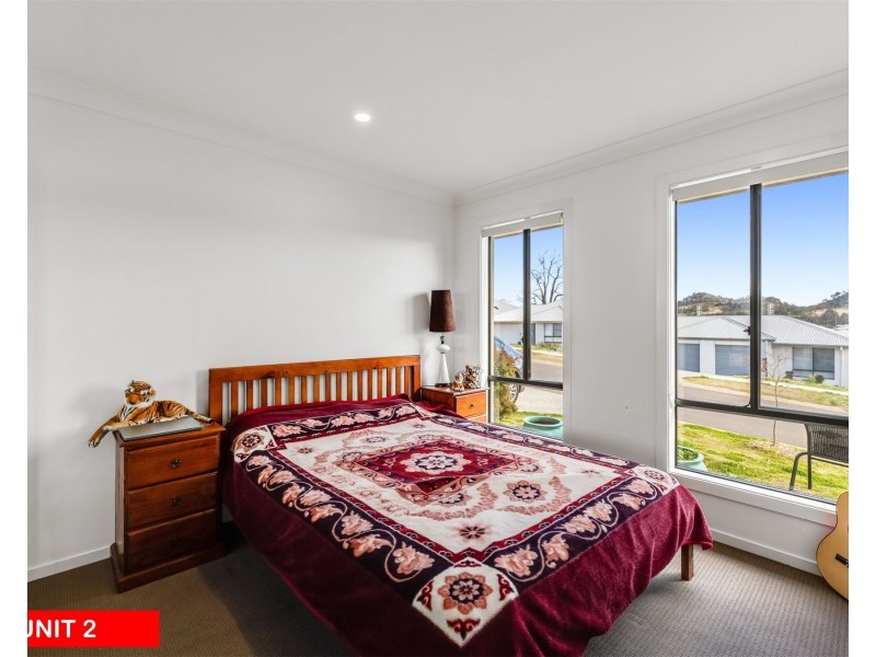 2/21 McInnes Crescent, Glenvale QLD 4350