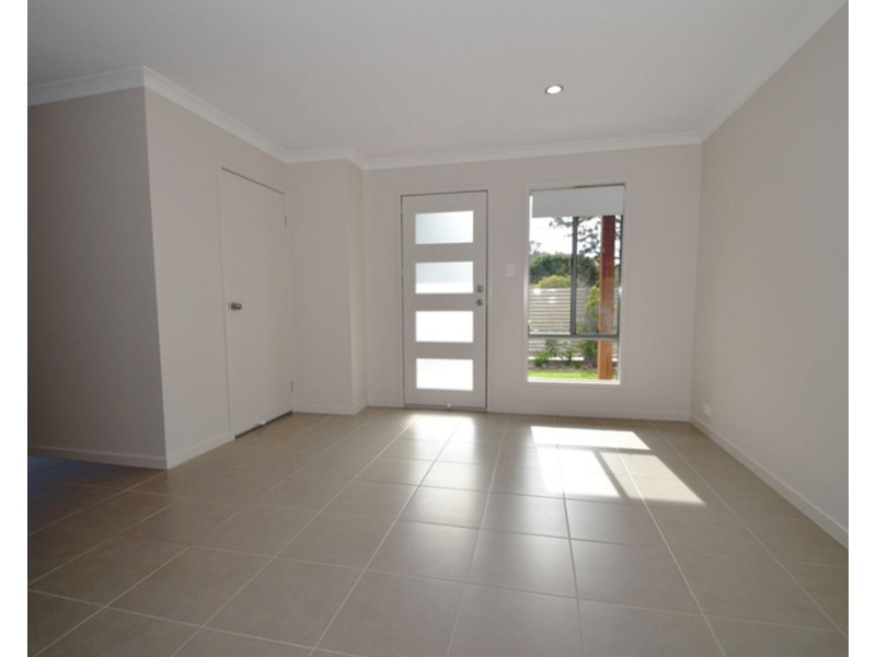 1/28 Swallow Court, Newtown QLD 4350