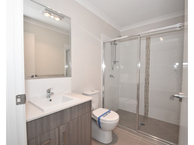 1/28 Swallow Court, Newtown QLD 4350