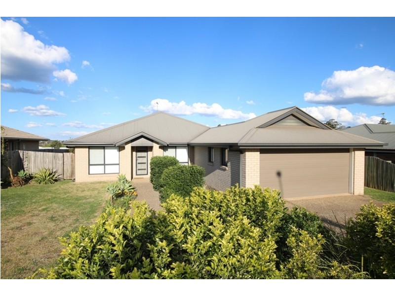 10 High Court Drive, Wilsonton Heights QLD 4350