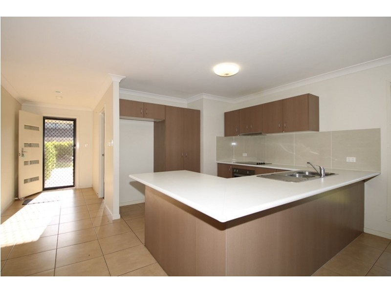 10 High Court Drive, Wilsonton Heights QLD 4350