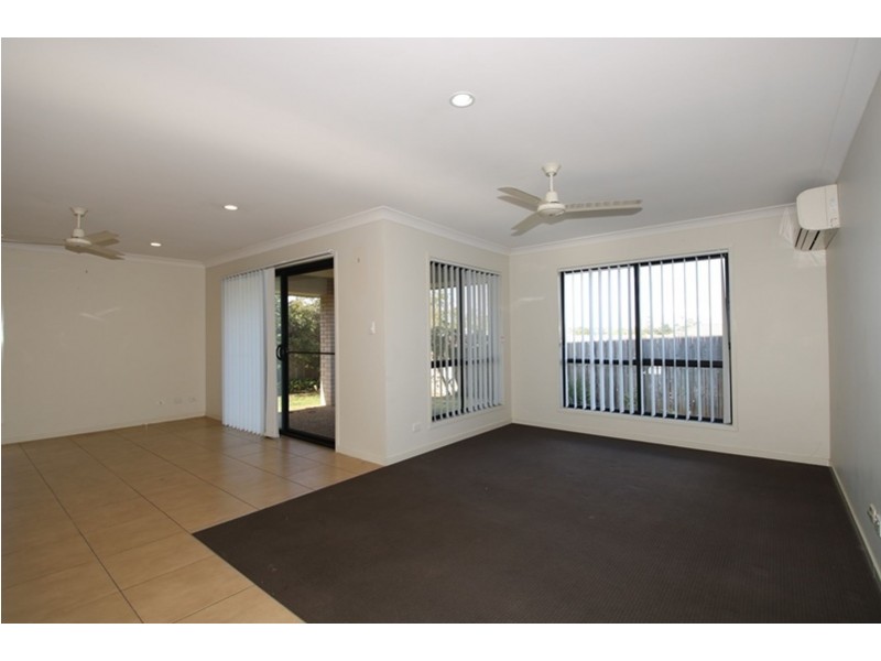 10 High Court Drive, Wilsonton Heights QLD 4350