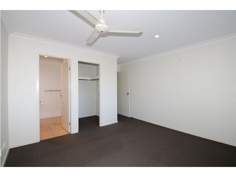 10 High Court Drive, Wilsonton Heights QLD 4350