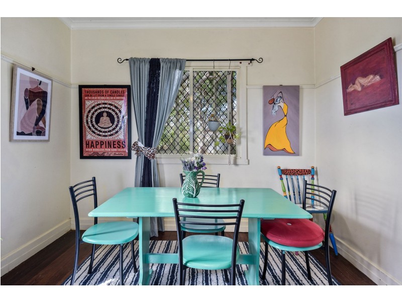 296 South Street, Harristown QLD 4350