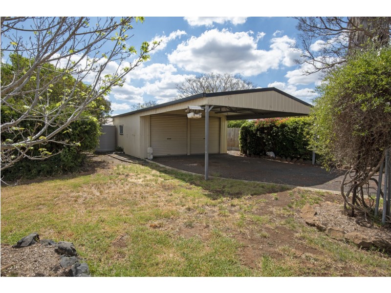 4 Kirralee Court, Westbrook QLD 4350
