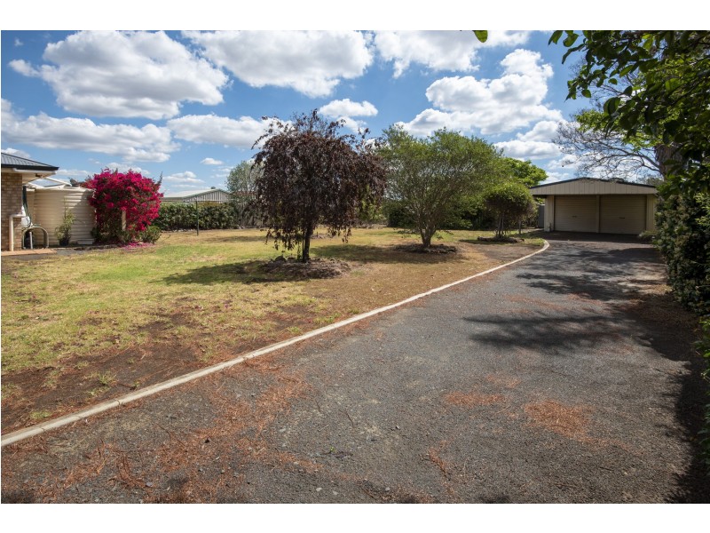 4 Kirralee Court, Westbrook QLD 4350