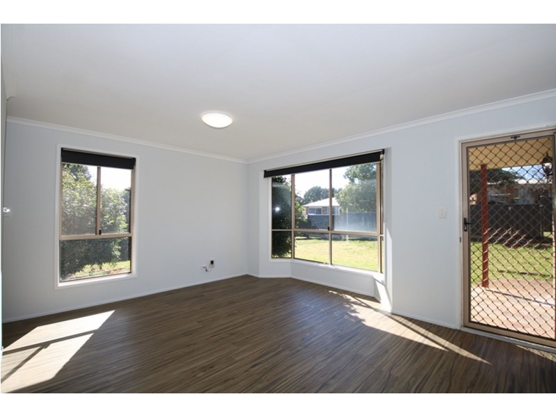 4 Robindale Drive, Darling Heights QLD 4350