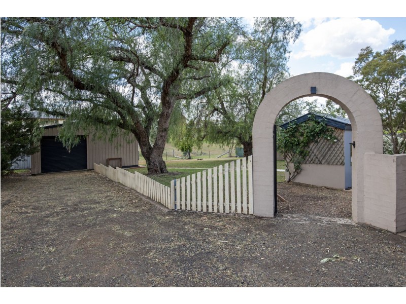 55 Meringandan Shirley Road, Meringandan West QLD 4352