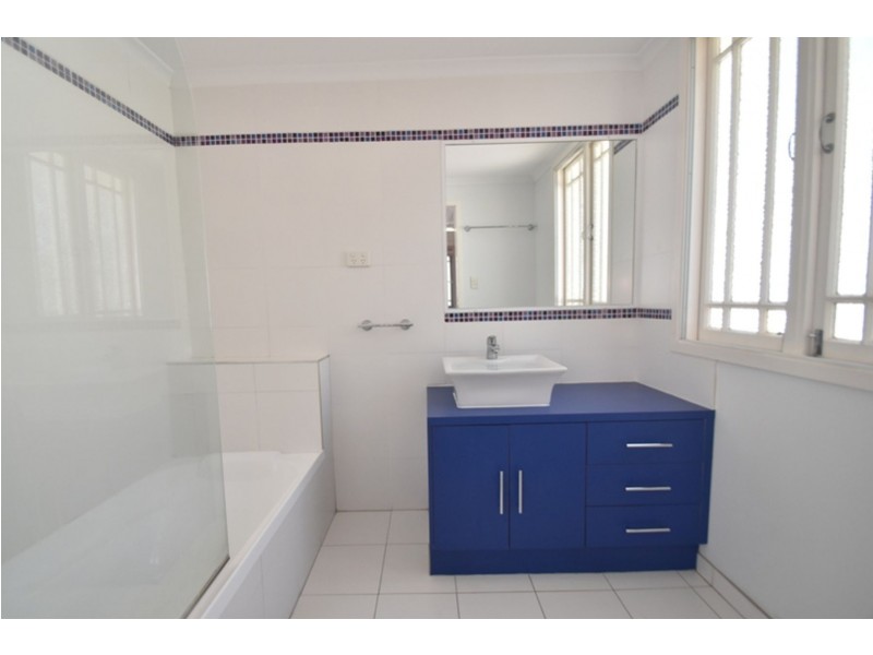 10 Clark Street, South Toowoomba QLD 4350