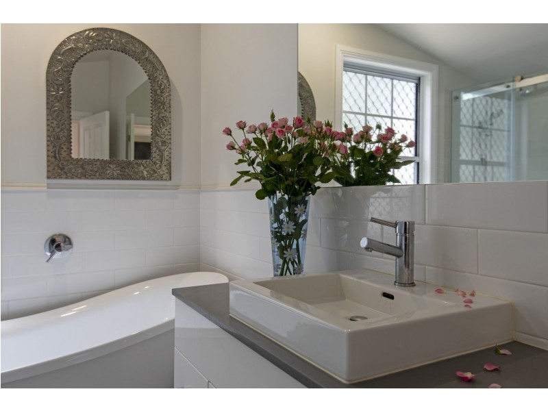 17 Phillip Street, East Toowoomba QLD 4350